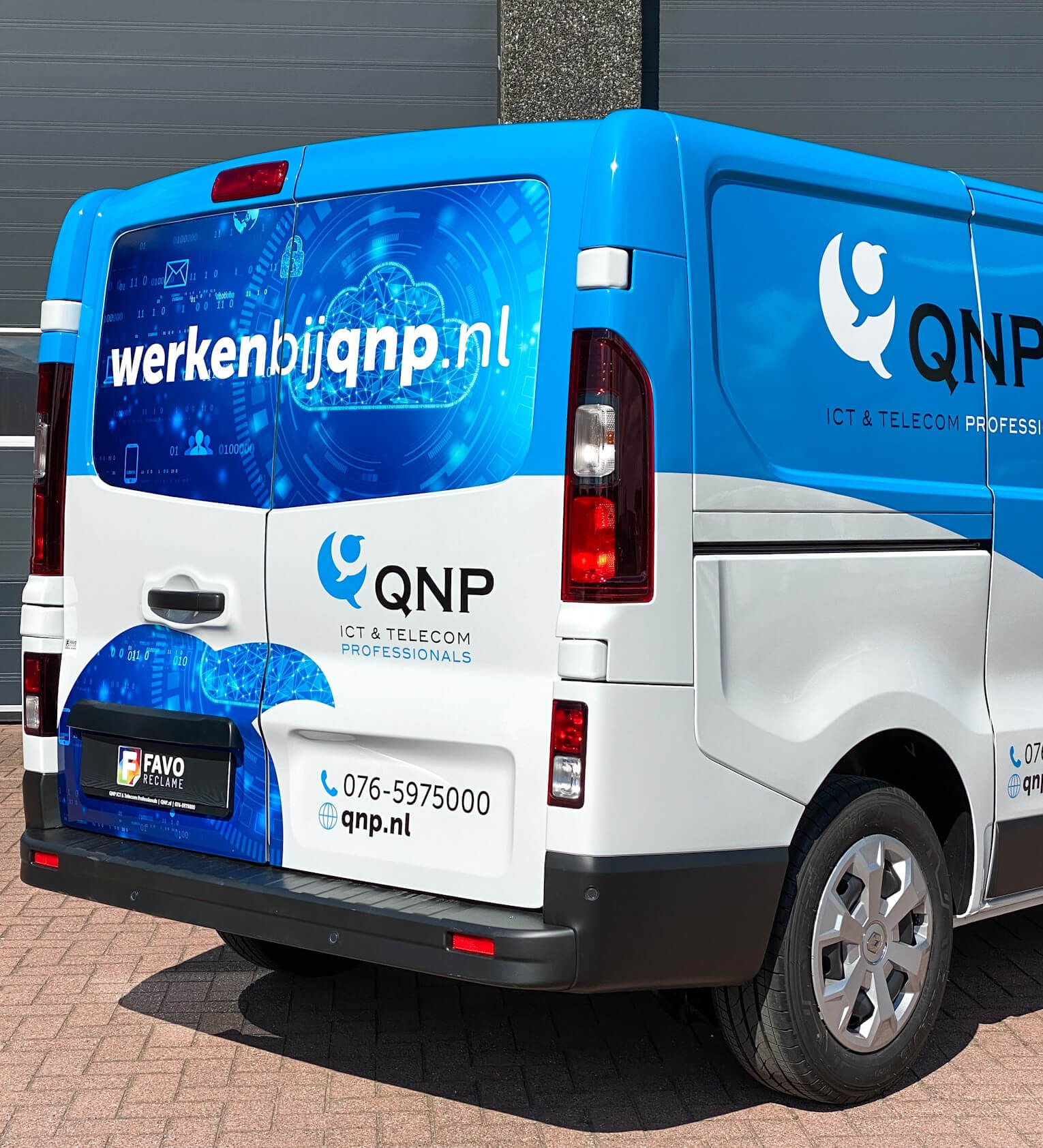 qnp-ict-bedrijfsbus-belettering-favo-reclame-16-2.jpg